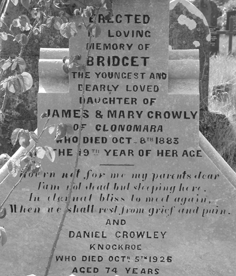 Crowley, Bridget, Clonomara, and Daniel Crowley, Knockroe.jpg 172.1K